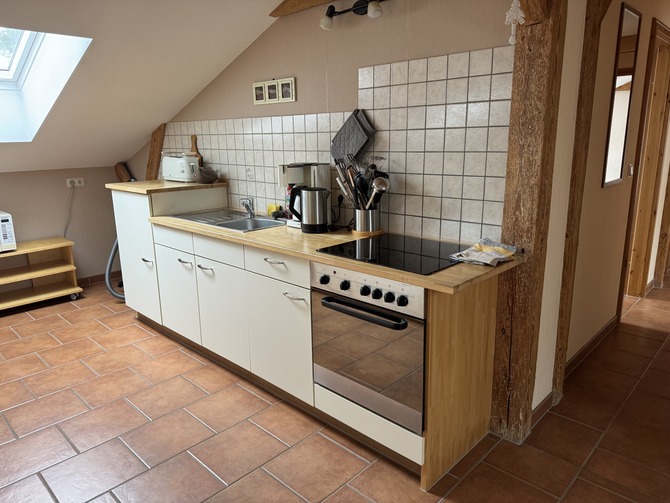 Ferienwohnung in Niederhagen - Sonne und Me(eh)r - K&uuml;chenzeile