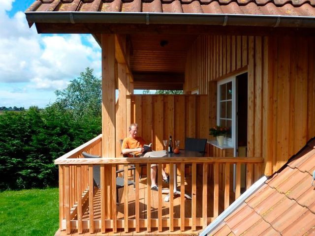 Ferienwohnung in Fehmarn OT Presen - "Ferienhof Rie&szlig;en" Rotes Haus Nr. 45 - Bild 3