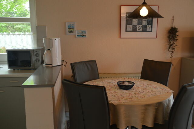 Ferienwohnung in Sch&ouml;nberger Strand - Venus, S. & H.: App. (Nr. 8) - Bild 9