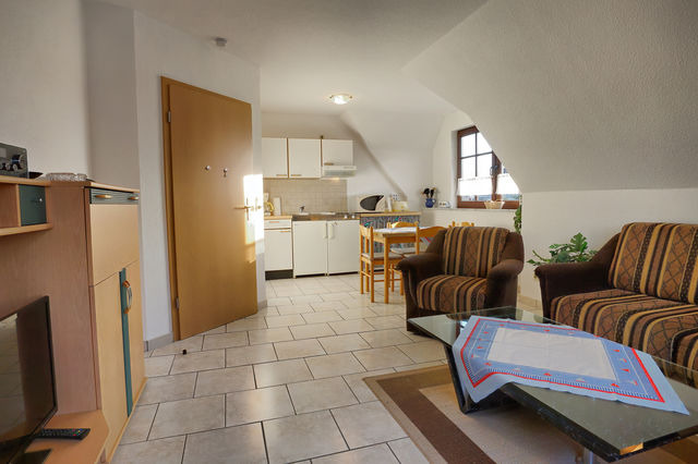 Ferienwohnung in Ostseeheilbad Zingst - Z&auml;hler, Brunhilde - Bild 4