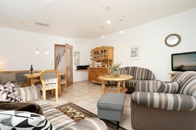 Ferienhaus in Kellenhusen - Ferienwohnpark Amselweg Ferienhaus Kamphans 32 - Bild 5